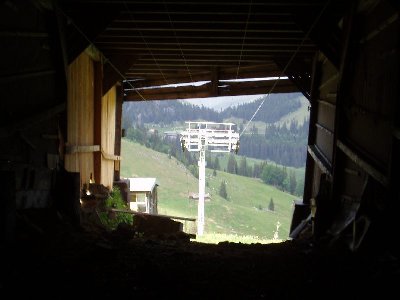 Blick hinaus zur Bergstation