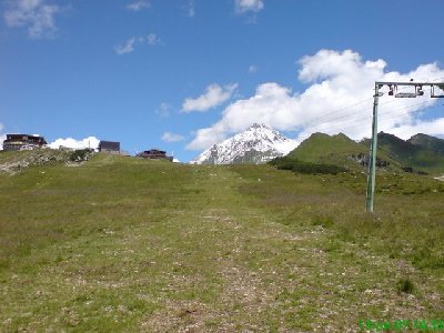 hier kommt die neue 8 KSB Ahorn hin als Ersatz für den Doppel-SL - die neue Bahn bekommt eine etwas schrägere Trasse