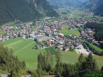 ein Blick zurück nach Mayrhofen