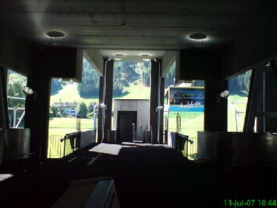 am nächsten Tag - gleich darf ich mit der neuen Bahn fahren *freu*