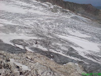 oberer Bereich des TFH-Hangs - es gab tatsächlich einen Spinner, der da gefahren ist... DUMMHEIT PUR!