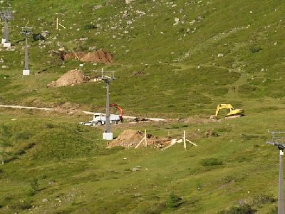 auch hier kann man erkennen, dass die bahn etwas recht der alten DSB verlaufen wird....