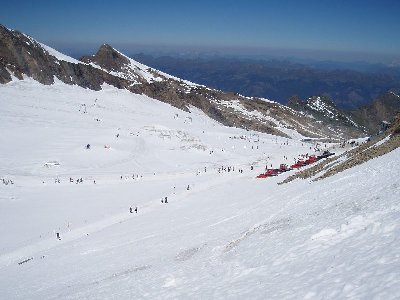 mal auch eine seltener Aufnahme dieser Perspektive im Sommer