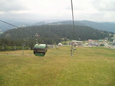 Feldbergbahn. Links davon die alte DSB von PHB