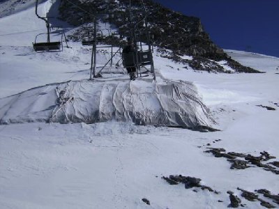 vermattete Stütze am Sessellift