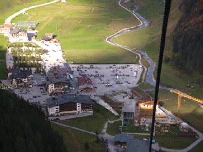 Pakplatz um viertel vor 5 am Sonntag