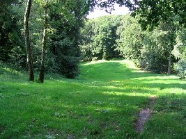 Eine schöne breite Abfahrt mit ordentlichem Gefälle.