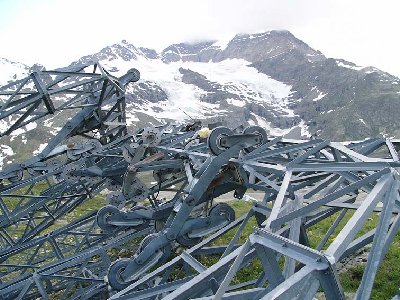 Während des Abbruchs im Juli 2004.