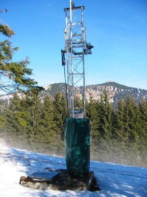 Im Hintergrund ein Skitourengeher zu sehen