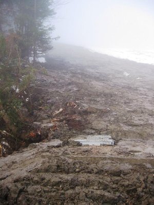 Schacht ohne Turm im Steilhang der &amp;quot;Lyra&amp;quot;