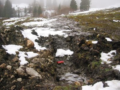 Solche Löcher sind derzeit noch im Lyra-Schlusshang