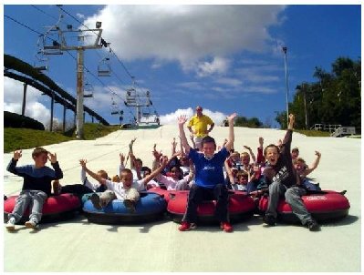 kï¿½nstliche Piste.JPG