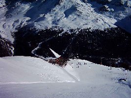 Blick auf das Kanzel-Gebiet
<br />(im vordergrund die K2-Hütte,ich find sie architektonisch einfach genial)