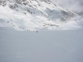 Abfahrt am Rettenbachgletscher