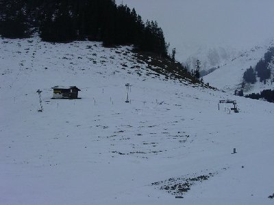 Blick zur Bergstation des SL Röstenschwend. Paralell dazu verlief der SL Schwarzenberg.