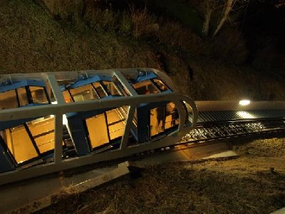 Dank eines ausserplanmässigen (und abrupten) stillstandes...ist das hauptmotiv hinreichend scharf geworden :-)