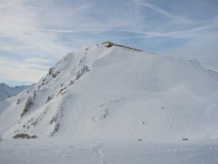 Schindlergrat-Bergstation vom Mattunjoch aus