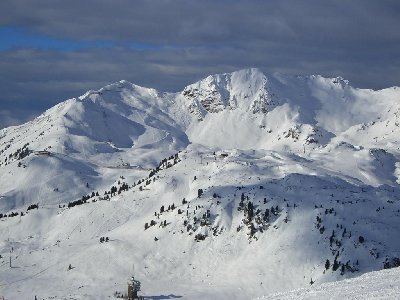 blick zu den pisten am seekareck