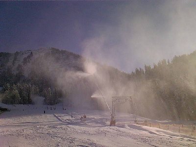 Intensive Lanzenbeschneiung an der Kanzelwandtalstation