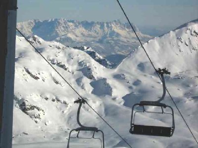 03 Blick zum Wilden Kaiser am Übergangsjoch auf 2500 m Höhe.jpg