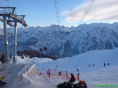 Blick zurück ins Tal von der Bergstation aus - Fellhornbahn 2  &amp;amp; 1