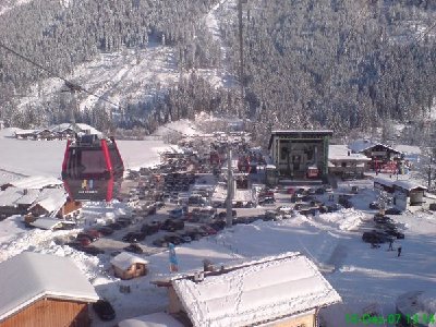 der Parkplatz im Tal war zwar voll - oben hat es sich aber gut verteilt!