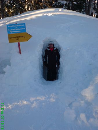 soviel zum Thema Schneehöhe (ich bin 178cm groß!)