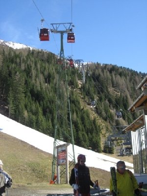 Talabfahrt ging bis zur Mittelstation, Samnaun war bereits dicht, im Vorjahr gings zur gleichen Zeit noch.