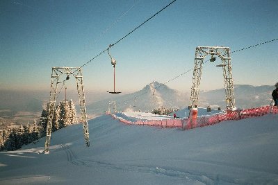 Blick auf den Grünten mit Ossi-Reichert-Lift im Vordergrund