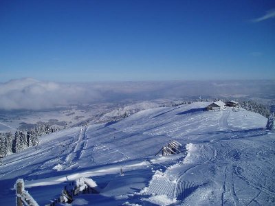 Nach dem kleinen Steilstück wird´s recht flach