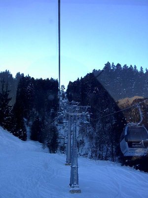 Bergfahrt mit der Hausbergbahn