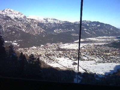 In der Hausbergbahn: Talblick