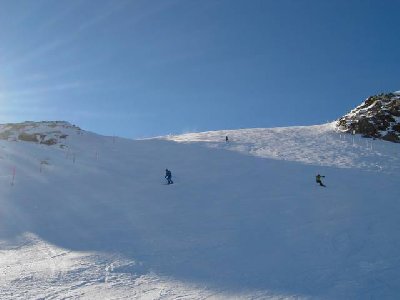 Bleibt zu hoffen, dass diese Idylle trotz der erhöhten Kapazität der neuen Pendelbahn (2008/2009) erhalten bleibt!