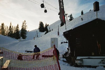Hier verlief der Kuchenbachlift. Liftwärterhäuschen rechts im Bildrand...