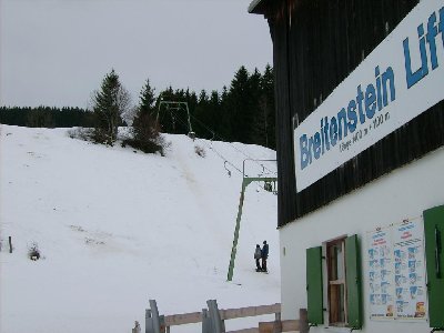 Der Breitensteinlift 1 (1.400 m Länge) mit Kurzbügeln