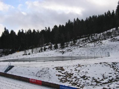 Beschneiungsteich aus der Nordbahn raus: Voll