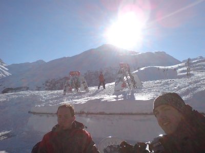 Aussicht vom Restaurant Steil'alva in Radons zum Tourenberg Piz Mez.JPG