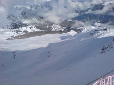 Kurvenschlepper in Laritg der morgen geöffnet werden sollte.JPG