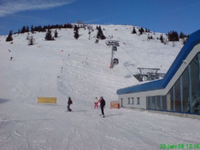 8EUB Finkenberger Almbahnen II von unten aus