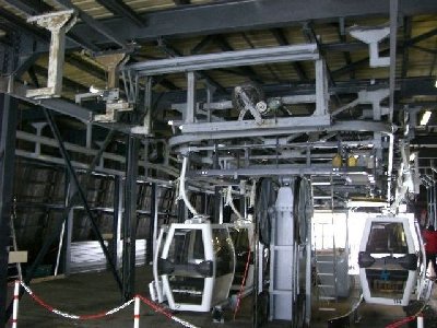 TC4 Aup de Veran (Flaine) Bergstation.jpg