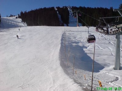 8er Jet Hochfügen mit Piste 6 - die ist super, denn dort ist der Schnee griffig und es ist dort i.d.R. wenig los