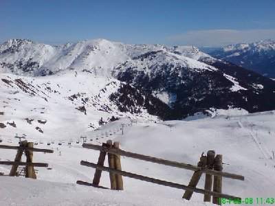 Links die DSB Königsleiten 2000