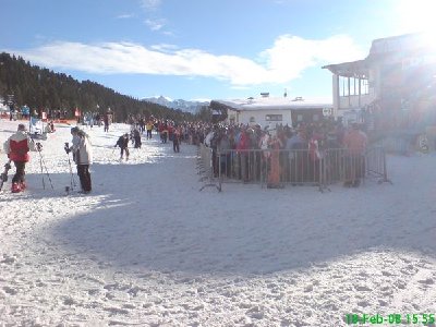 Abends an der Bergstation an der Rosenalm - keine Frage, der 2.te Zubringer muss kommen!