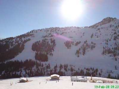 Auch heute wieder ein Skitag mit gaaaaaanz viel Sonne. Im Blick die Pisten 3 + 4 + 5
