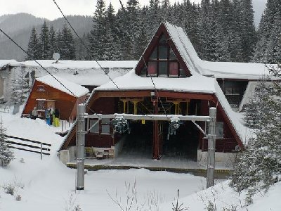 Talstation und Stütze 1