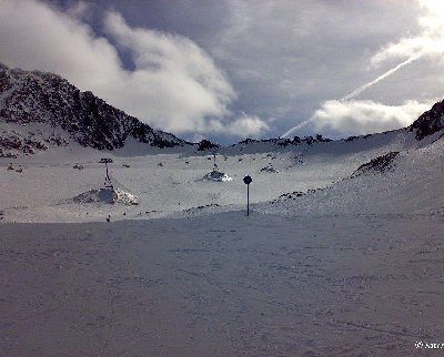 gletscher stützen 08 stubai2.JPG