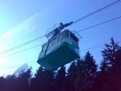 alte Seilbahn fährt immer noch