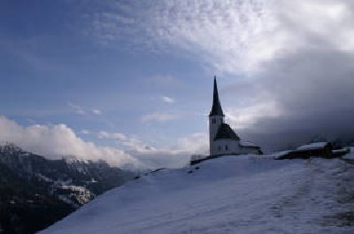 Dorfkirche von Tenna