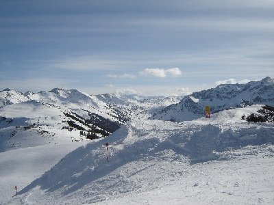 dito, links erkennt man den Beginn einer Piste