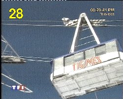 Hier sieht man warum - weiß der Teufel was die mit der Bahn angestellt haben.